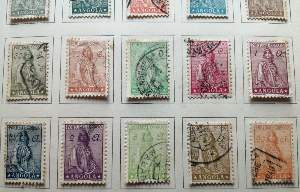 Selos Angola raros em bom estado