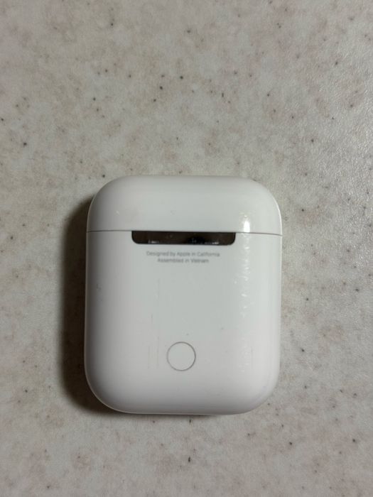 Apple Airpods 2 неробочі