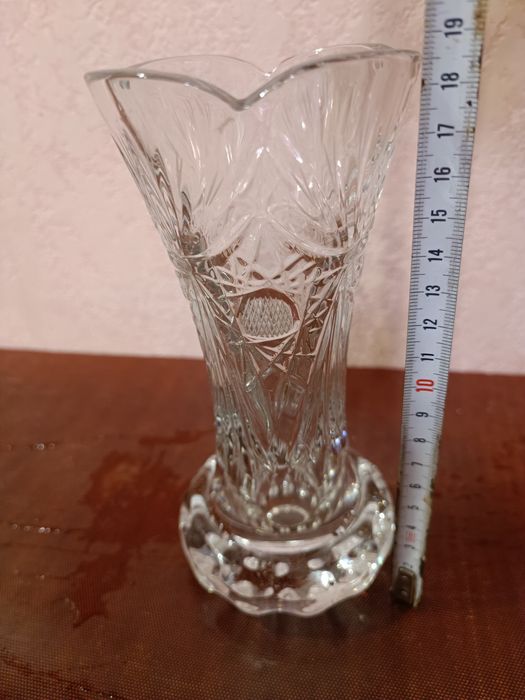 Хрустальные салатники ,ваза