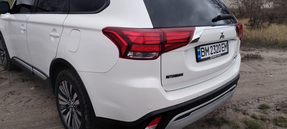 Mitsubishi Outlander 2.4 Г/Б