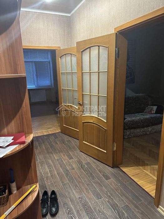 Самая светлая 2 к Ж/Б ЛІФТ Никольский  ТОРГ Конституції центр