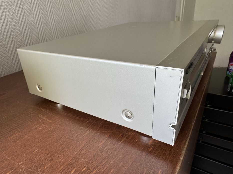 Odtwarzacz cd Technics SL-PG520A