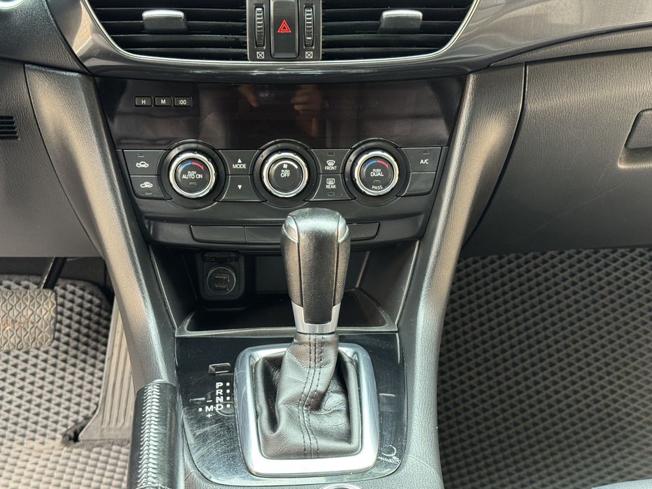 Продам Mazda 6 Touring 2014