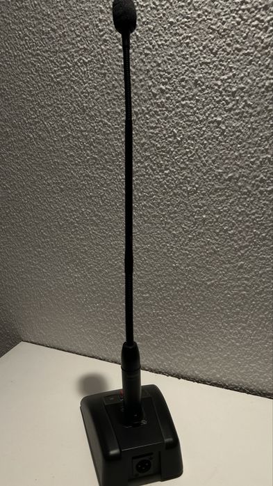 Vendo Shure Microflex MX418 + base de mesa AMC TALK ST