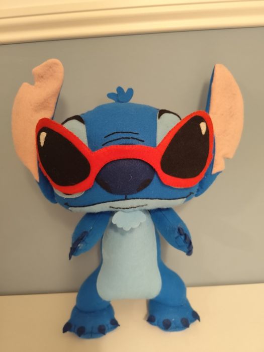STITCH Boneco em feltro (Artesanato)