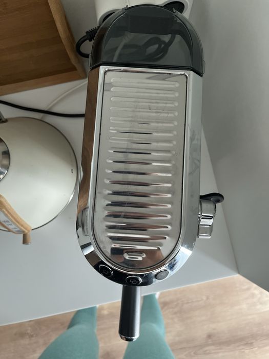 Delonghi dedica café po