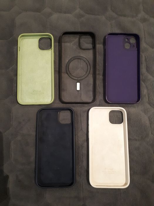 Чехлы на IPhone 14