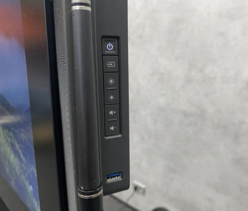 Microsoft 1597 - 55" Surface Hub445634310802001922