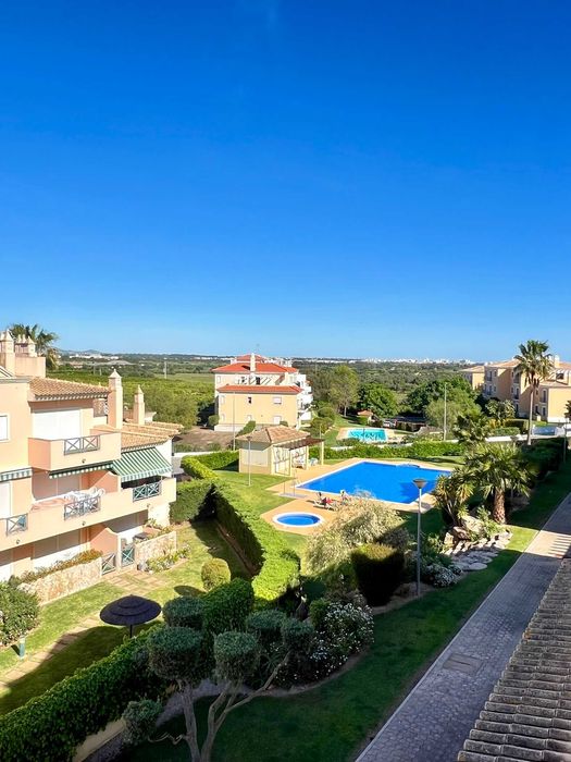 Apartamento T2 Olhos de Agua