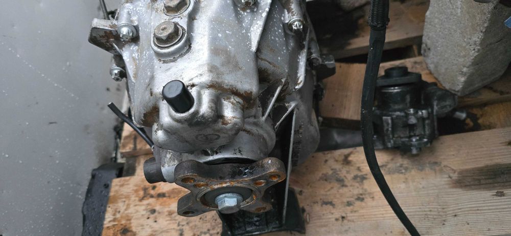 Skrzynia biegów manualną Volkswagen LT 2.5 TDI