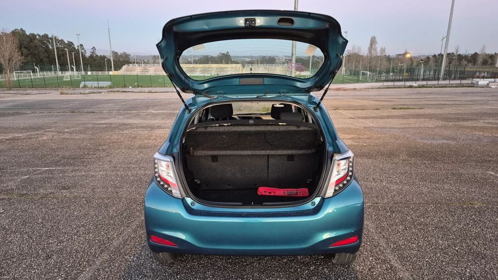 Toyota Yaris 1.5 HSD Comfort +P.Style+Navi