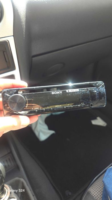 Autorrádio Sony - USB + Leitor de CD