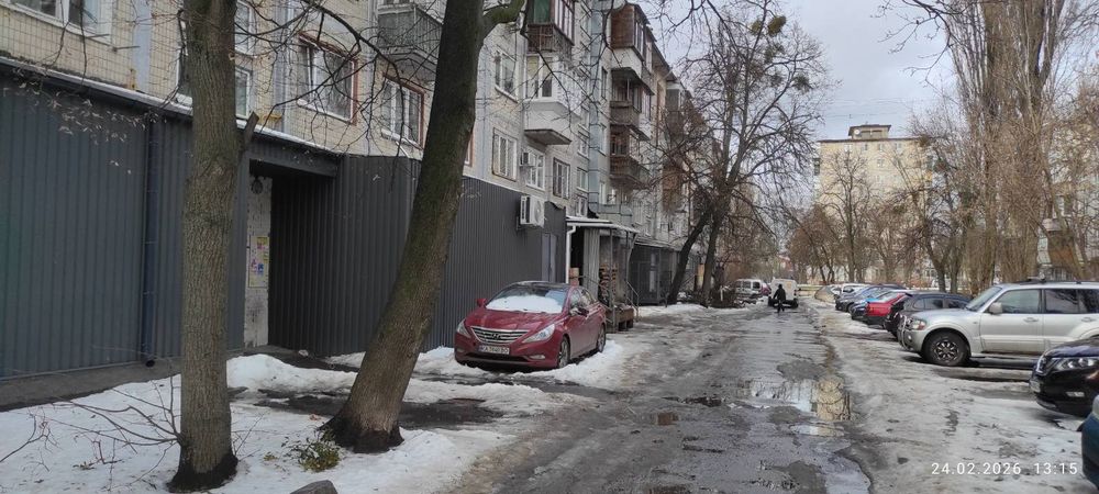 Здам в оренду підвальне приміщення (комерція ) Київ,Мрії, 24