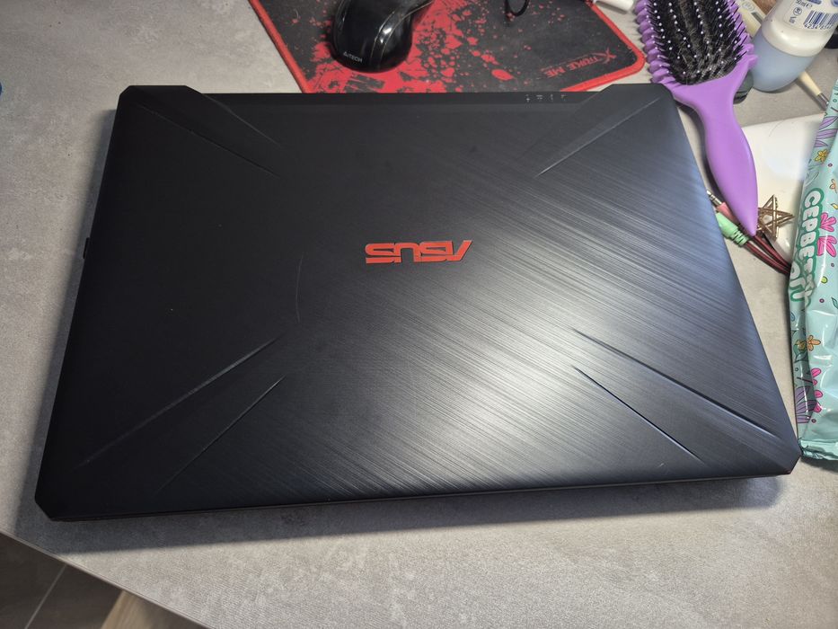 Продам ігровий ноутбук Asus fx505dy