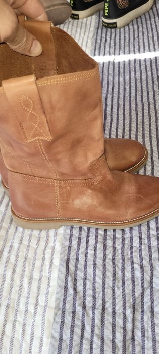 Bata- Botki do kostki r 39