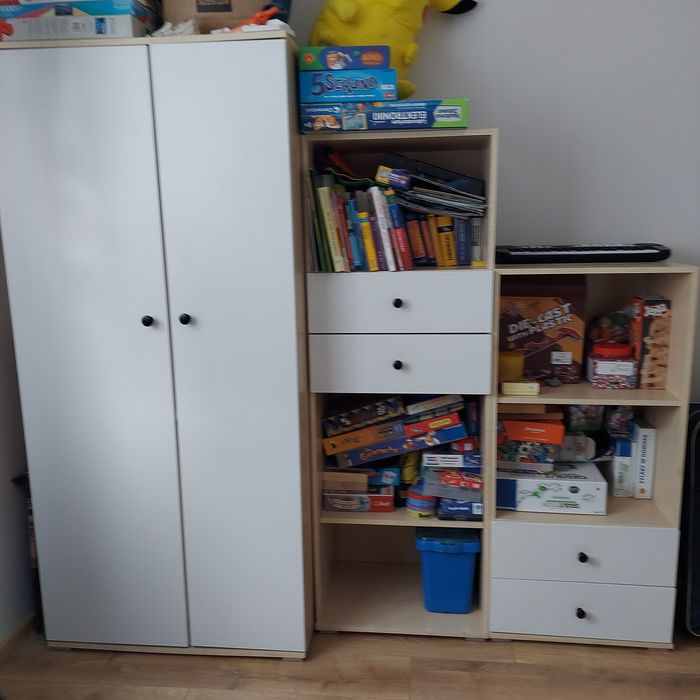 Meble dziecięce / młodzieżowe