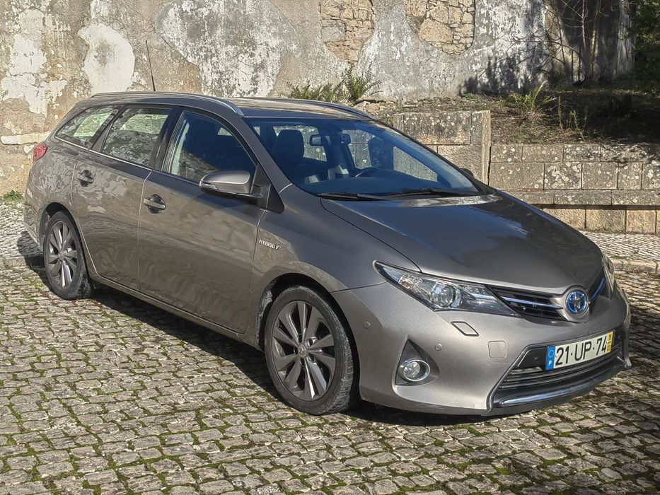 Toyota Auris Touring Sports 1.8 HSD Exclusive+Navi