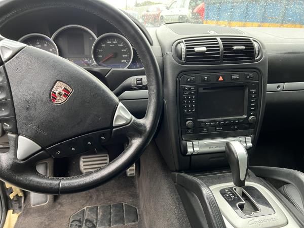Para peças PORSCHE Cayenne (9PA)