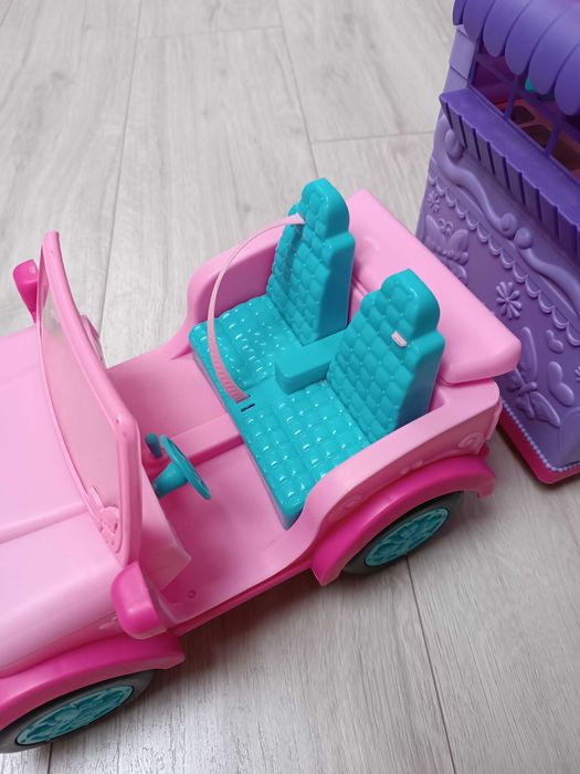Samochód dla Barbie z przyczepą campingową Camper