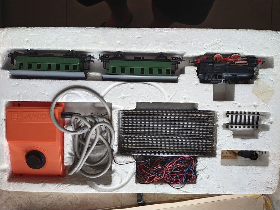 Kolejka elektryczna HO Piko