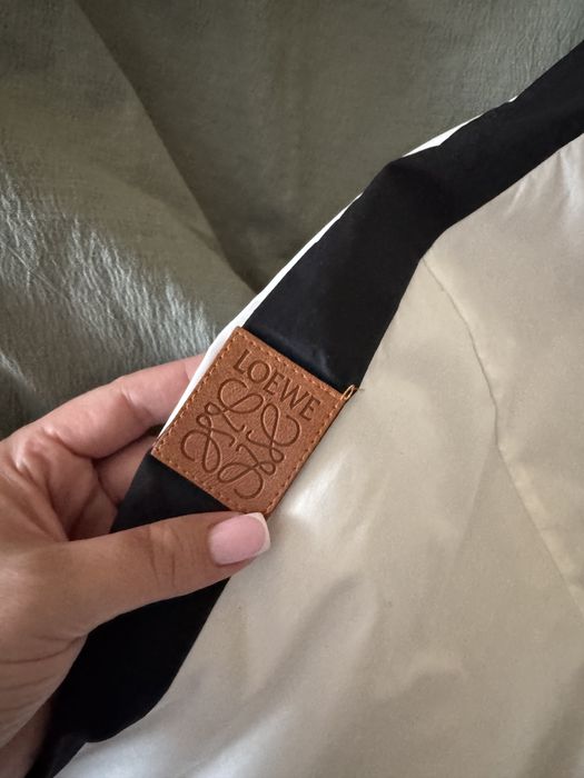 Біла рубашка приятна до тіла