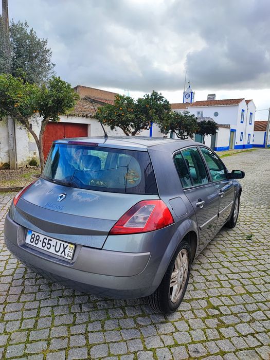 Vendo Megane ano 2003