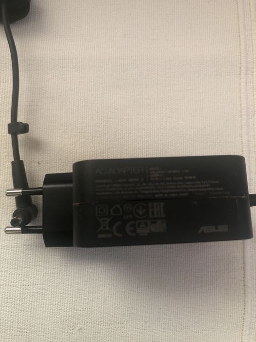 Vendo Carregador Asus