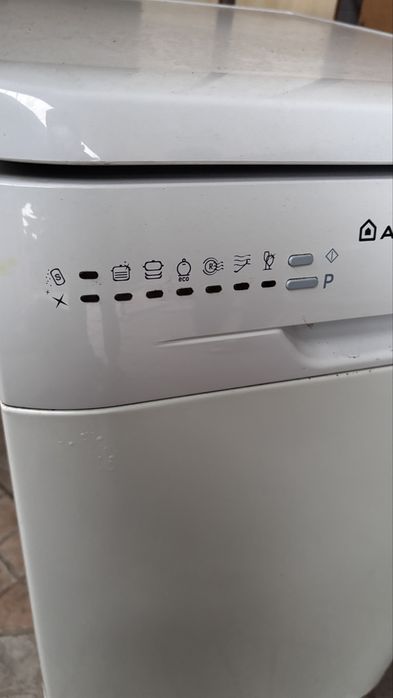 Używana Zmywarka Ariston LL 42 - Sprawna, Kompaktowa