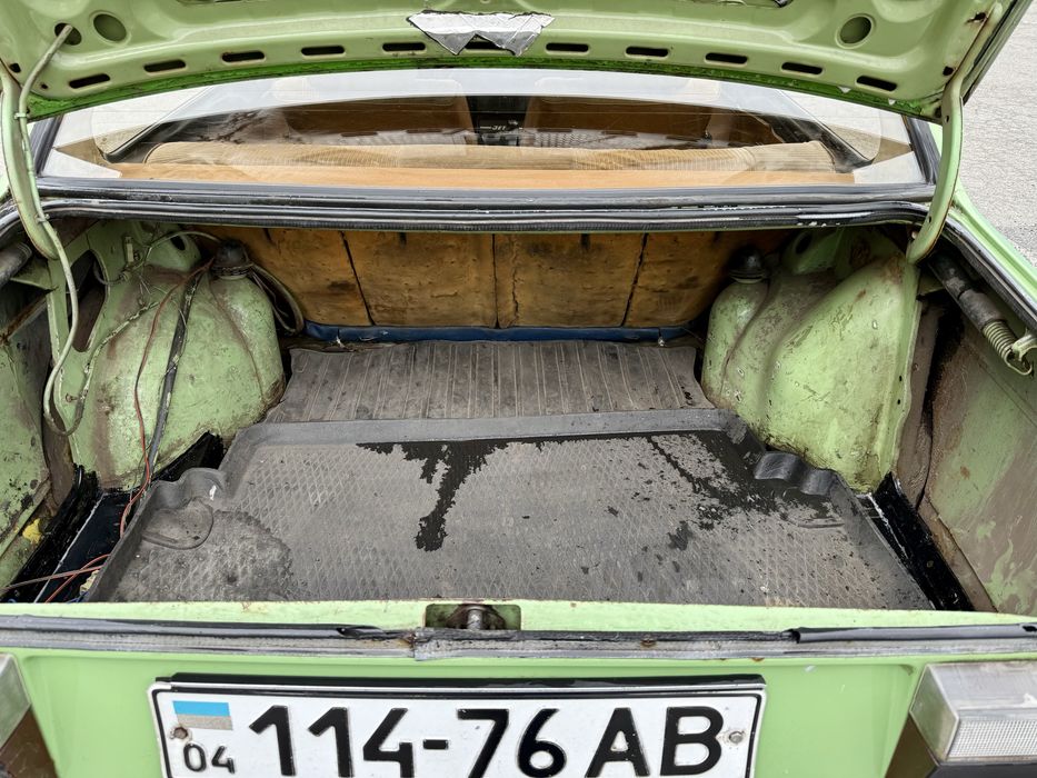 Volkswagen Jetta 1