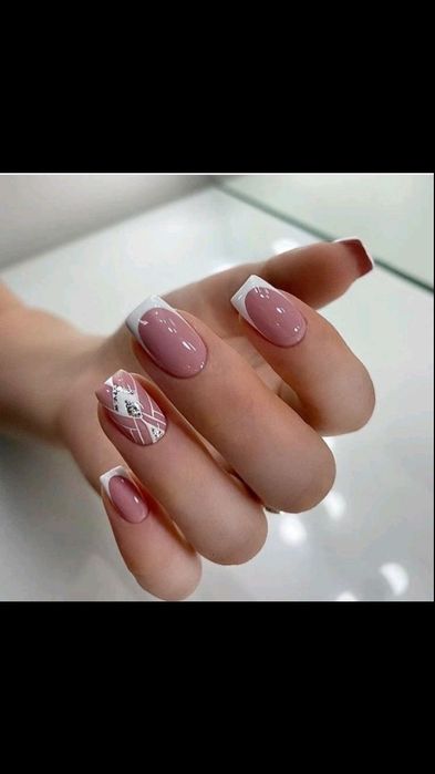 Манікюр,гель -лак, нарощування-Позняки-Приємні ціни.