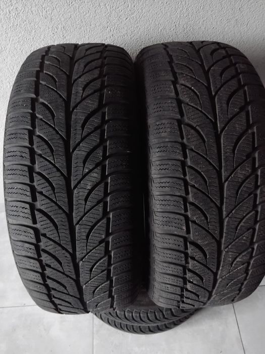 Продам зимові шини 215-55-16