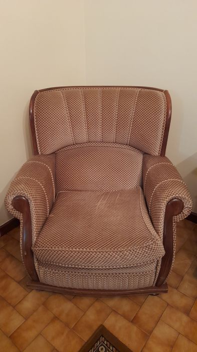 1 Sofá + 2 poltronas (conjunto)