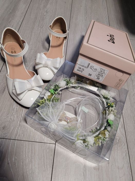 Buty komunijne 36 i wianuszek lakierki