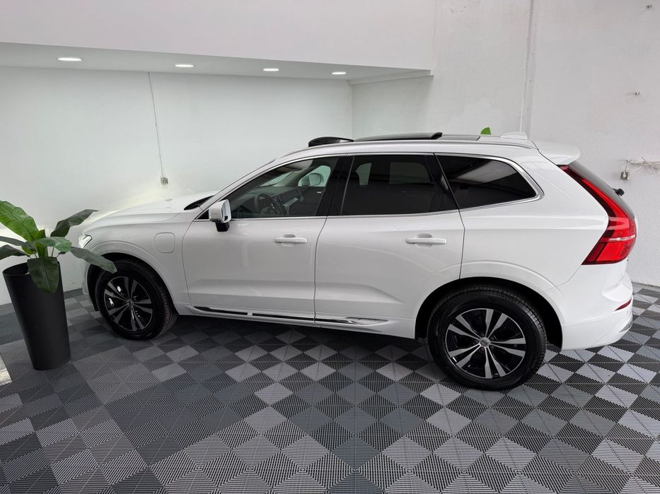 Volvo XC 60 2.0 T6 PHEV Inscription Expression AWD