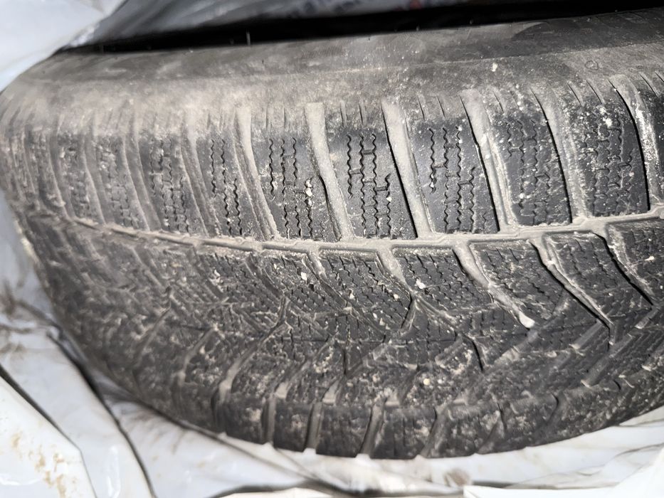 Диски + шини Audi R16 215/60 (зима/літо)