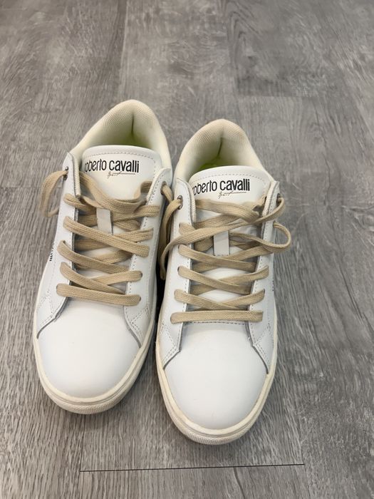 Sapatilihas Roberto Cavalli