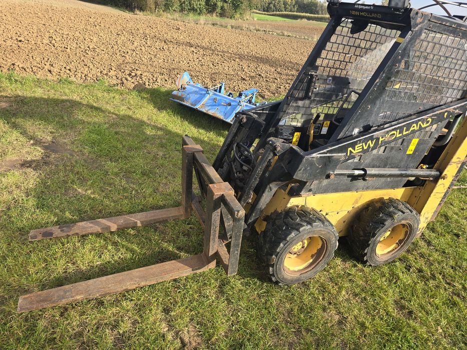 Miniładowarka New Holland (Bobcat)