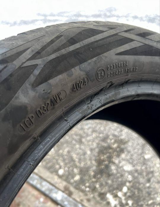 235/50/19 continental 2 pneus