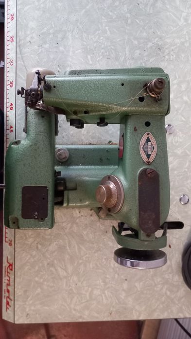 Maquina custura para casa