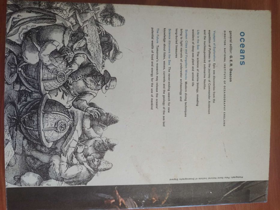 Livro Oceans Paul Hamlyn