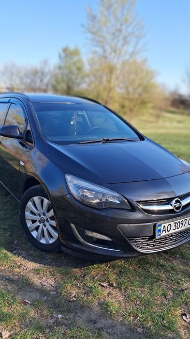 Opel Astra J Sports Tourer 1.7 CDTI