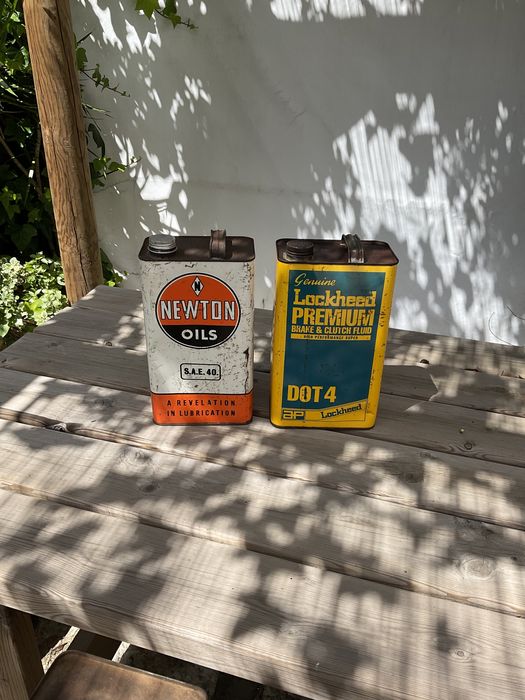 lata oleo vintage/automobilia