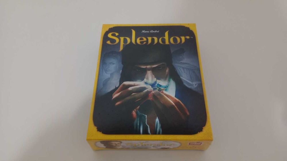 Splendor - Board Game429046703923537921