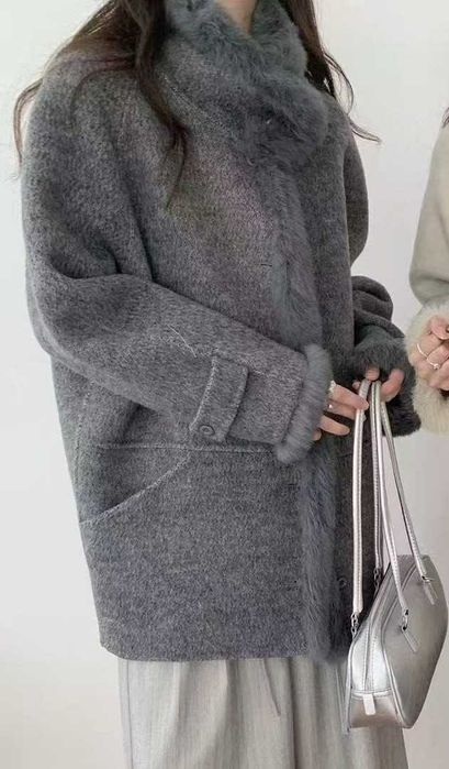 WEŁNA MERINO Płaszcz z futerkiem premium