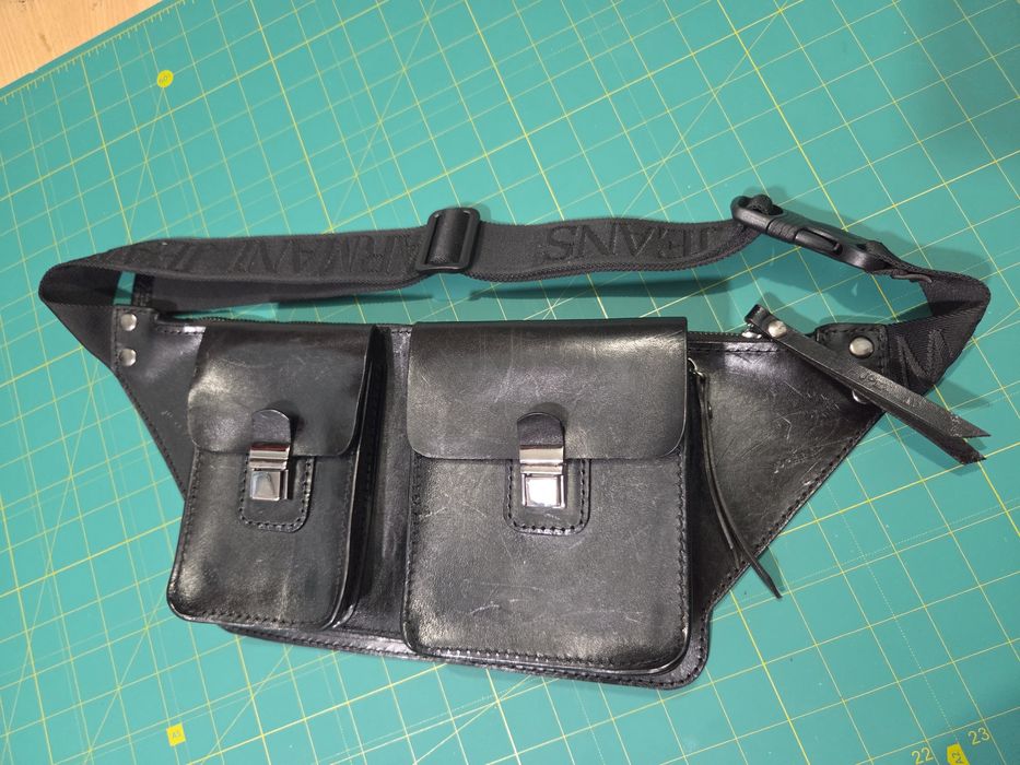 Чоловіча сумка бананка з натуральної шкіри