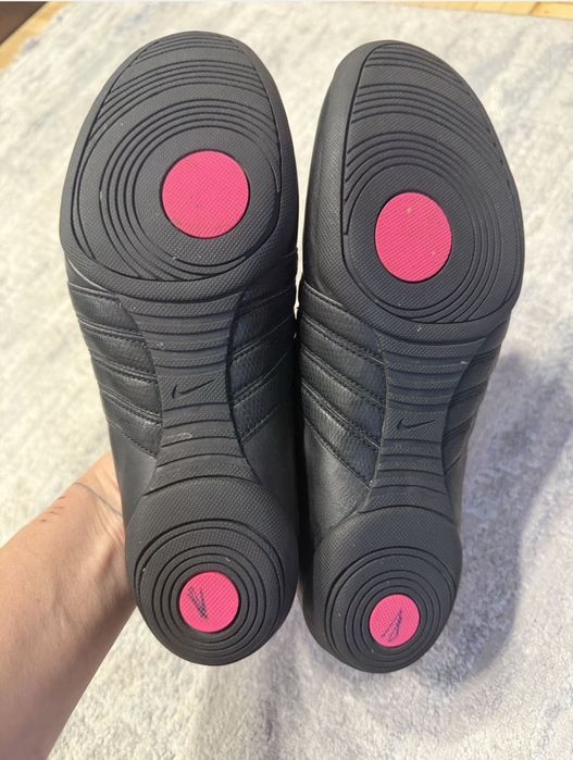 кроссовки беговые Nike