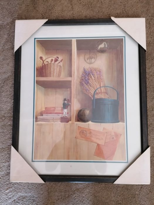 Decorative Picture442991615547822080