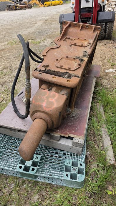 Młot Hydrauliczny Wyburzeniowy, 2500 kg Koparka 24-36 T
