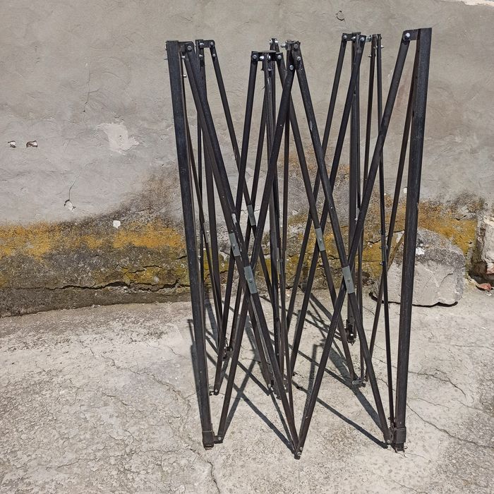 Parasol handlowy sam stelaż