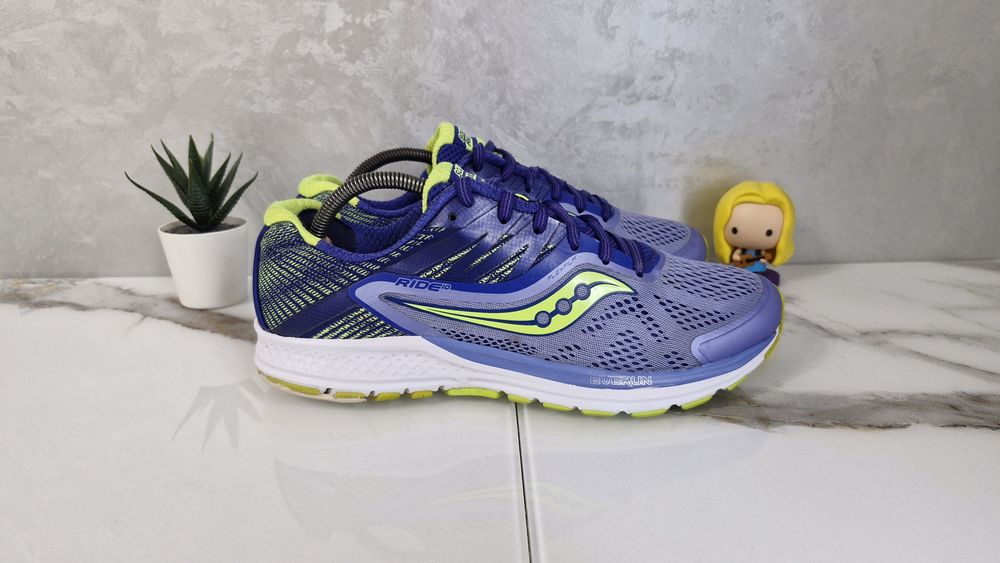 Кросівки Saucony.Розмір 42.5